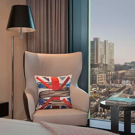 Art'otel Hoxton Hotel *