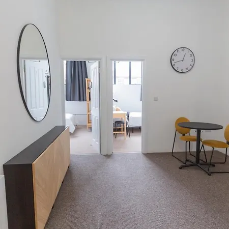 Stylish Comfort In London