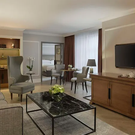 Hyatt Regency - The Churchill מלון