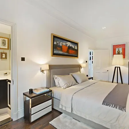 Stylish 2 Bed In Cadogan Square *