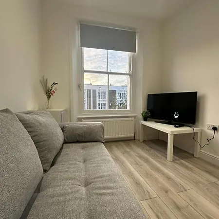 Modern Luxurious 1 Bed In King's Cross Apartment