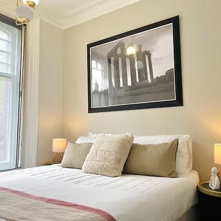 Hyde Park Mansion Apartment London