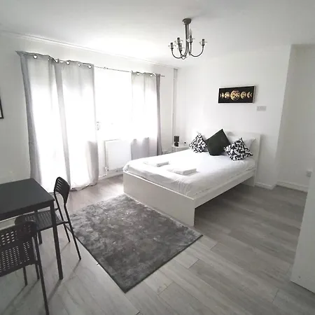 Aparthotel N1 6rj Londra