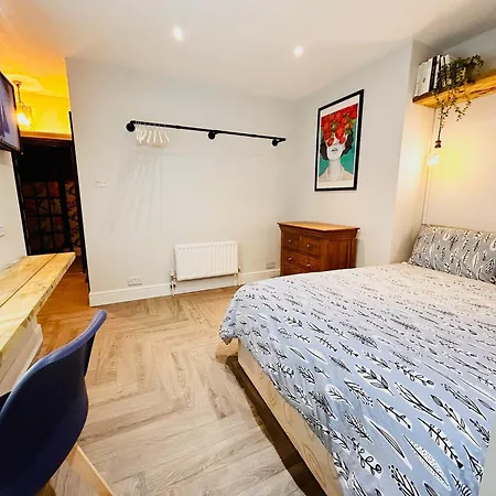 Apartahotel Rest Boutique Acton Londres