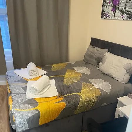 Luxury Central West Complex