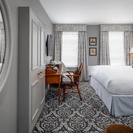 No. 30 Knightsbridge 4* Londra
