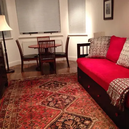Apartamento Epsom Road Flat Croydon