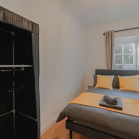 Putney Haven 3bd 2 Bath Sleeps 8 *