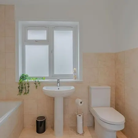 Putney Haven 3bd 2 Bath Sleeps 8 London