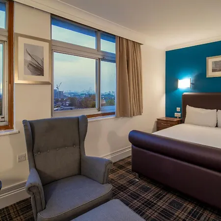 Hampstead Britannia Hotel 3*