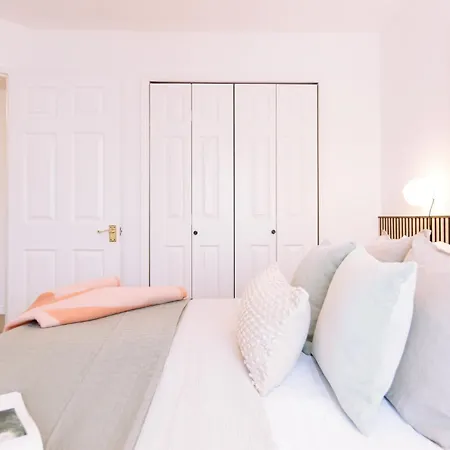 3-bed Sanctuary, Free Parking - Barking Riverside