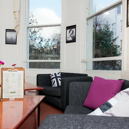 Yha Earl's Court