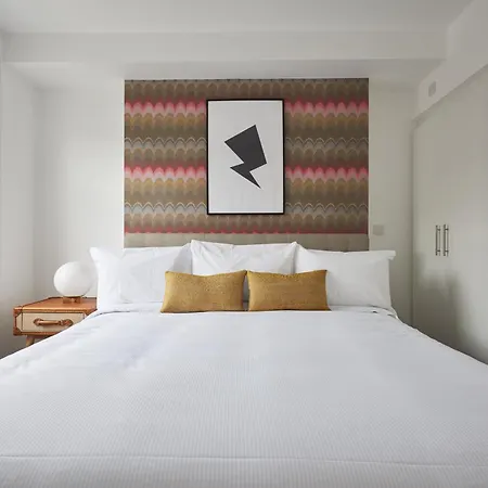 Sonder Inverness Mews Aparthotel