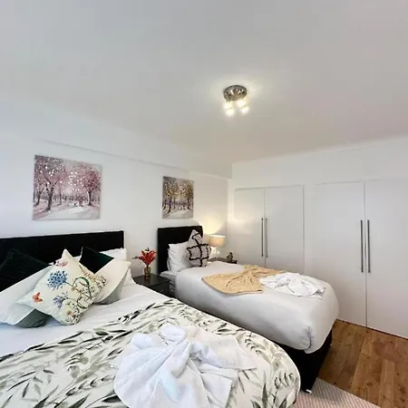 Kendal Street Beautiful Apartment London