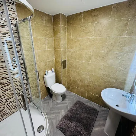 The Edge Ft1 Apartment London