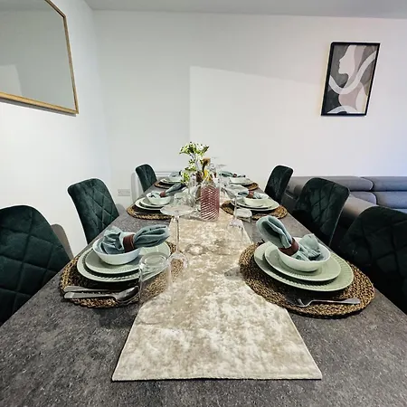The Edge Ft1 Apartment London