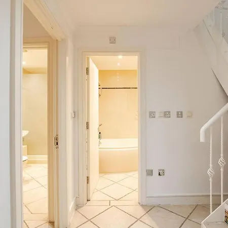 Apartment Stunning Duplex Penthouse With Shard Views *