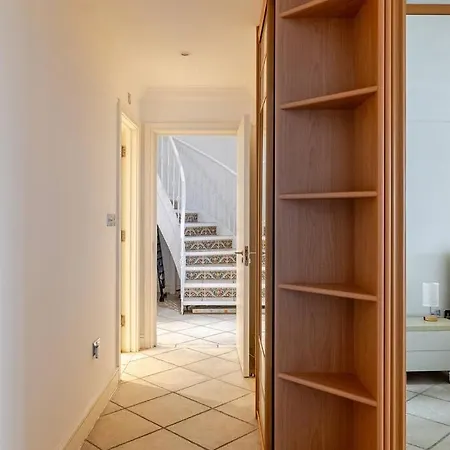 Stunning Duplex Penthouse With Shard Views * London