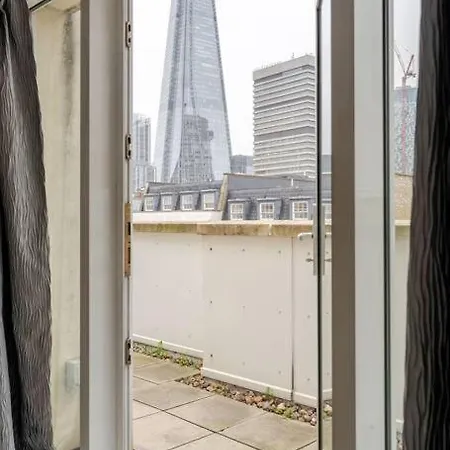 Stunning Duplex Penthouse With Shard Views *