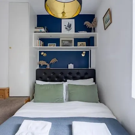 Flat In Victorian West Kensington Mansion With Balcony Apartmán Londýn