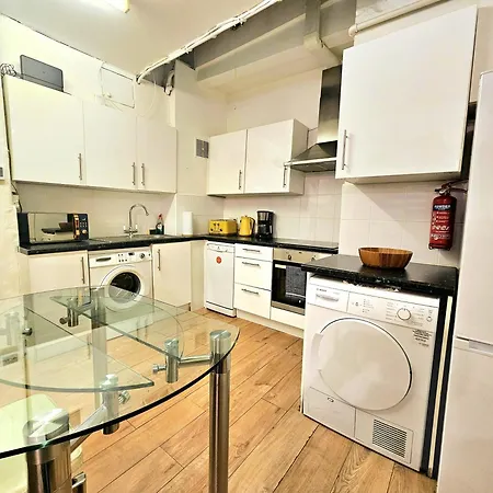 Duplex With 3 Bedrooms And Large Sofa-bed Back Patio, Near Angel And King's Cross Station * Londres
