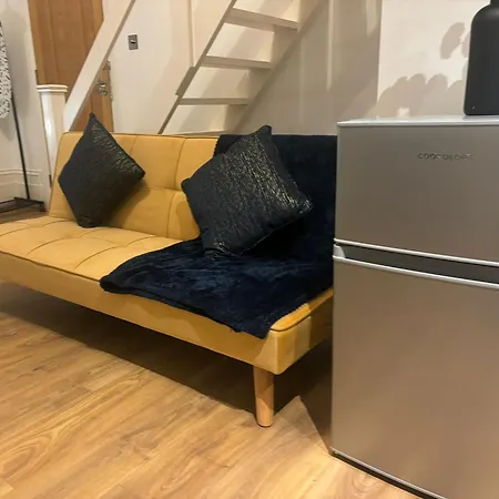 Zee Homes W6 London