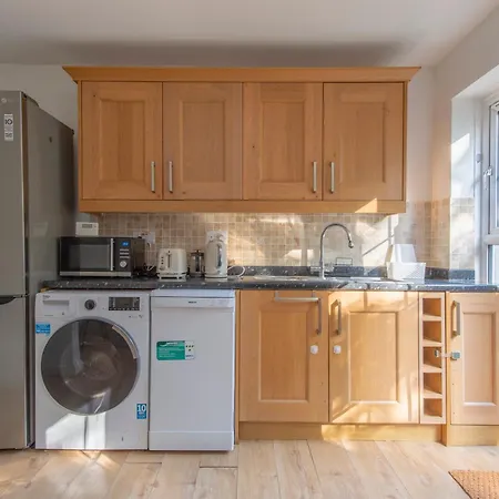 公寓 Brilliant Bromley, Spacious, Garden, Free Parking