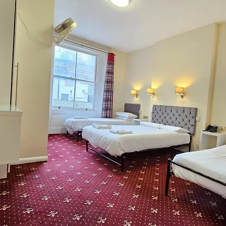 Hyde Park Court Hotel