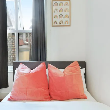 One Bedroom Flat Muswell Hill - First Floor *