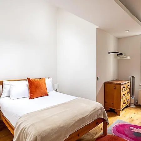 Апартаменты Farringdon Leo Loft *