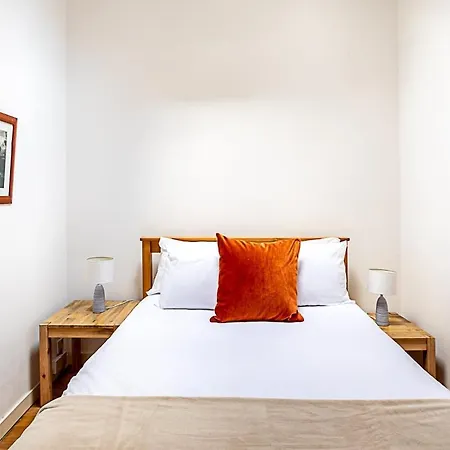 Farringdon Leo Loft *