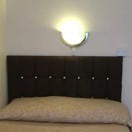Guest house Surtees