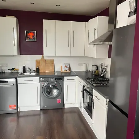 Bed & Breakfast Private In A Shared Flat