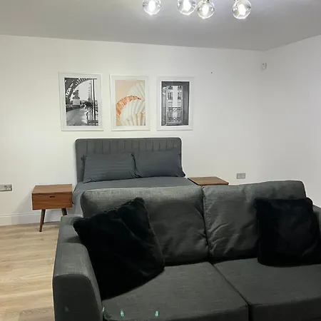 Cosy In Whitechapel Guest house *