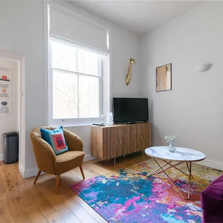 Fantastic Earls Court Flat London