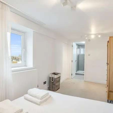 アパート Bright And Spacious Belgravia *