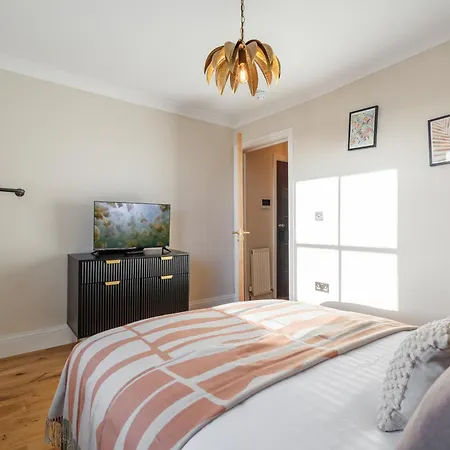 House Of Cambridge Gardens In Notting Hill London