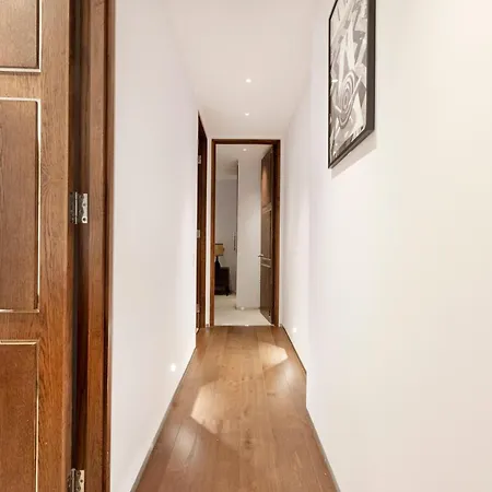 Feriehus Gorgeous 3 Bed House In Paddington London