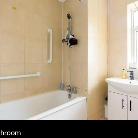 Charming Double Near Richmond Park Kingston Gate Gasthof