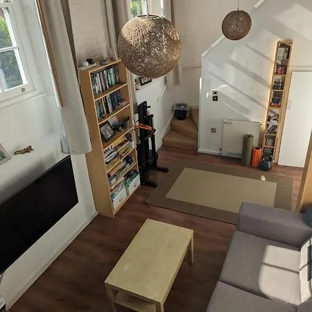 Bright And Spacious Victorian Conversion *