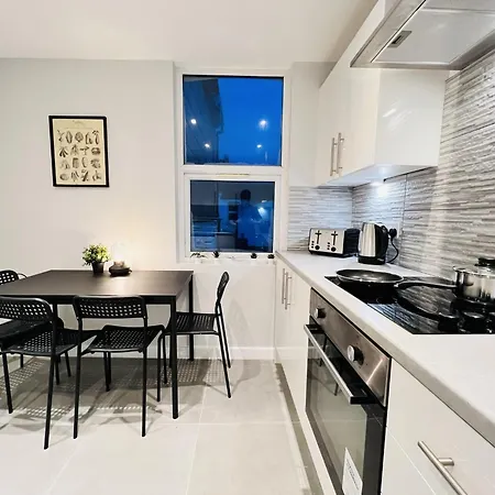 Apartment Battersea By Sleepy