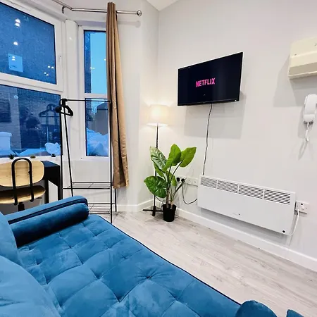 Battersea By Sleepy Apartment