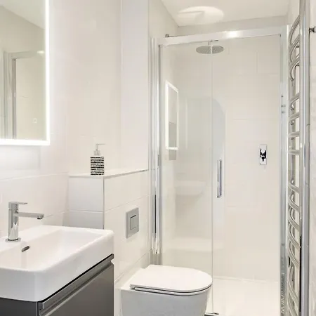 Apartment Bright Chelsea & Sun Terrace *