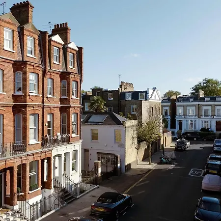 Bright Chelsea & Sun Terrace Apartment London