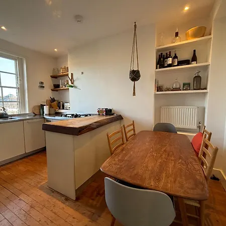Elegant 2bd Flat Near Regent's Park