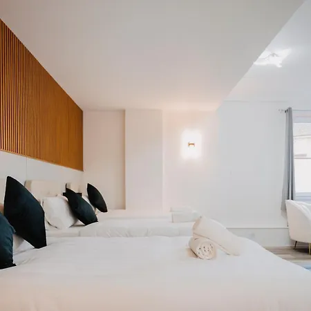 Wns Skylines Village Hotel