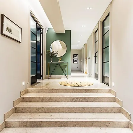 Pepys House A Modern Touch Of History * לונדון