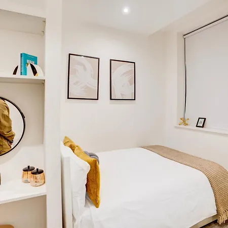Kingston Luxe Riverside Belvilla * Kingston upon Thames (Greater London)