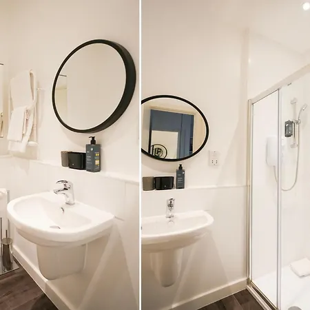 Kingston Luxe Riverside Belvilla