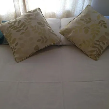 Гостевой дом In Guest - Comfortable Family With Tv, Free Fast Wifi, Sleeps 4 With 1 Bunk Bed Хейс